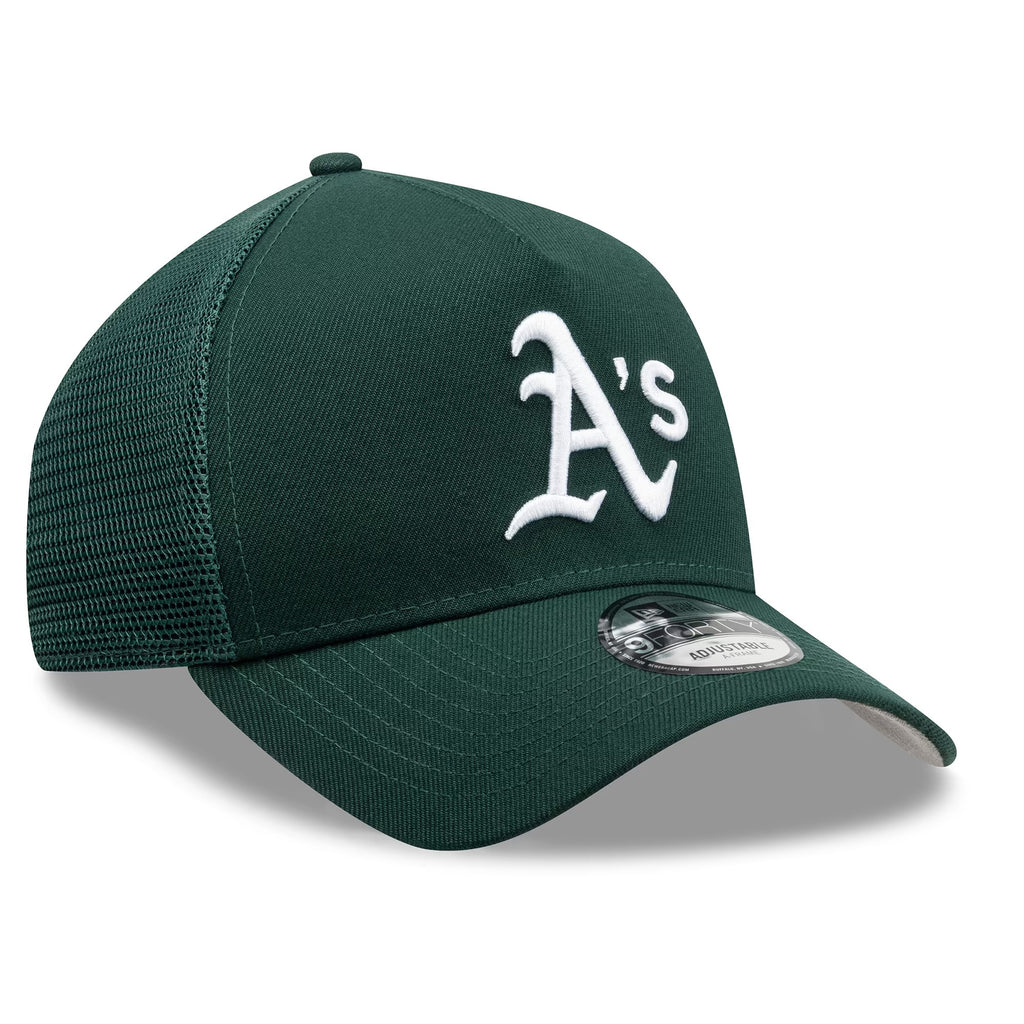 Men's Green Athletics Side Script Trucker Hat – Adjustable Baseball Cap